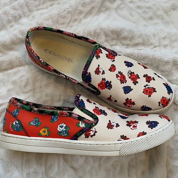 COACH Parkside Tea Rose Floral Slip-On Size 9 - Picture 2 of 12